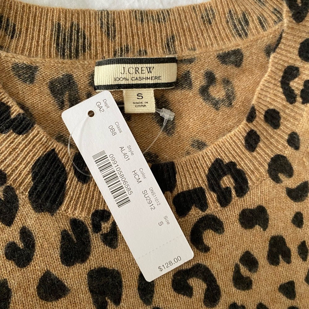 J. Crew 100% Cashmere Leopard Print Sweater in Tan and Black Size Small NWT - Picture 2 of 7